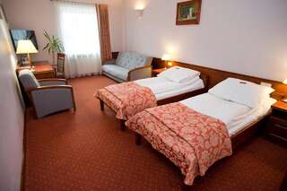 Отель Eurohotel Swarzędz Сважендз Двухместный номер с 1 кроватью или 2 отдельными кроватями-3